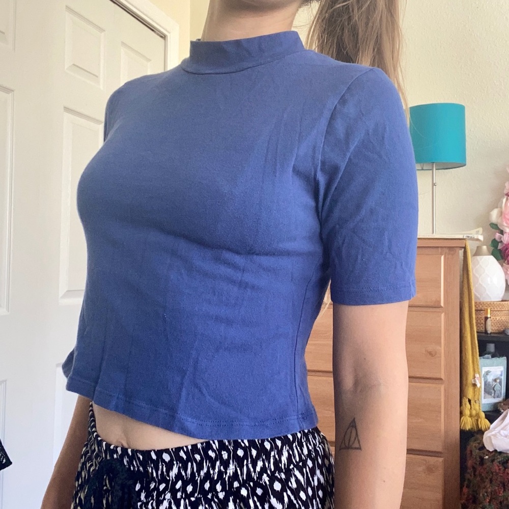 Wet Seal—Collared Crop Top